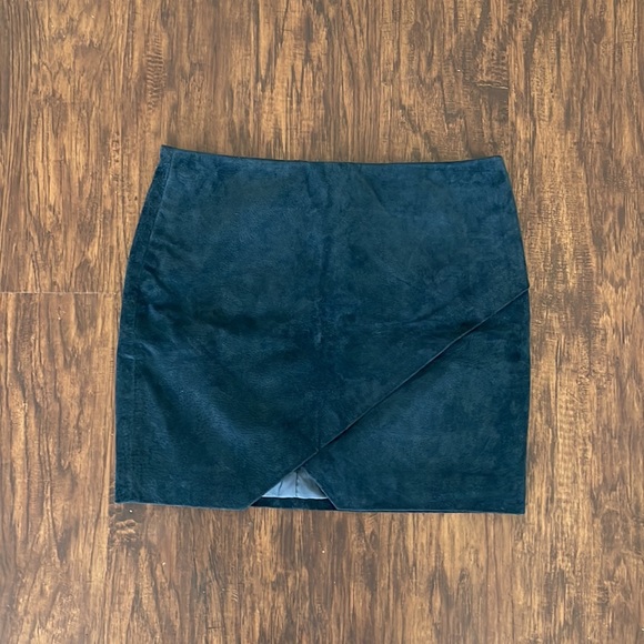 Mango Genuine Suede Leather Navy Blue Mini Skirt - Picture 7 of 7
